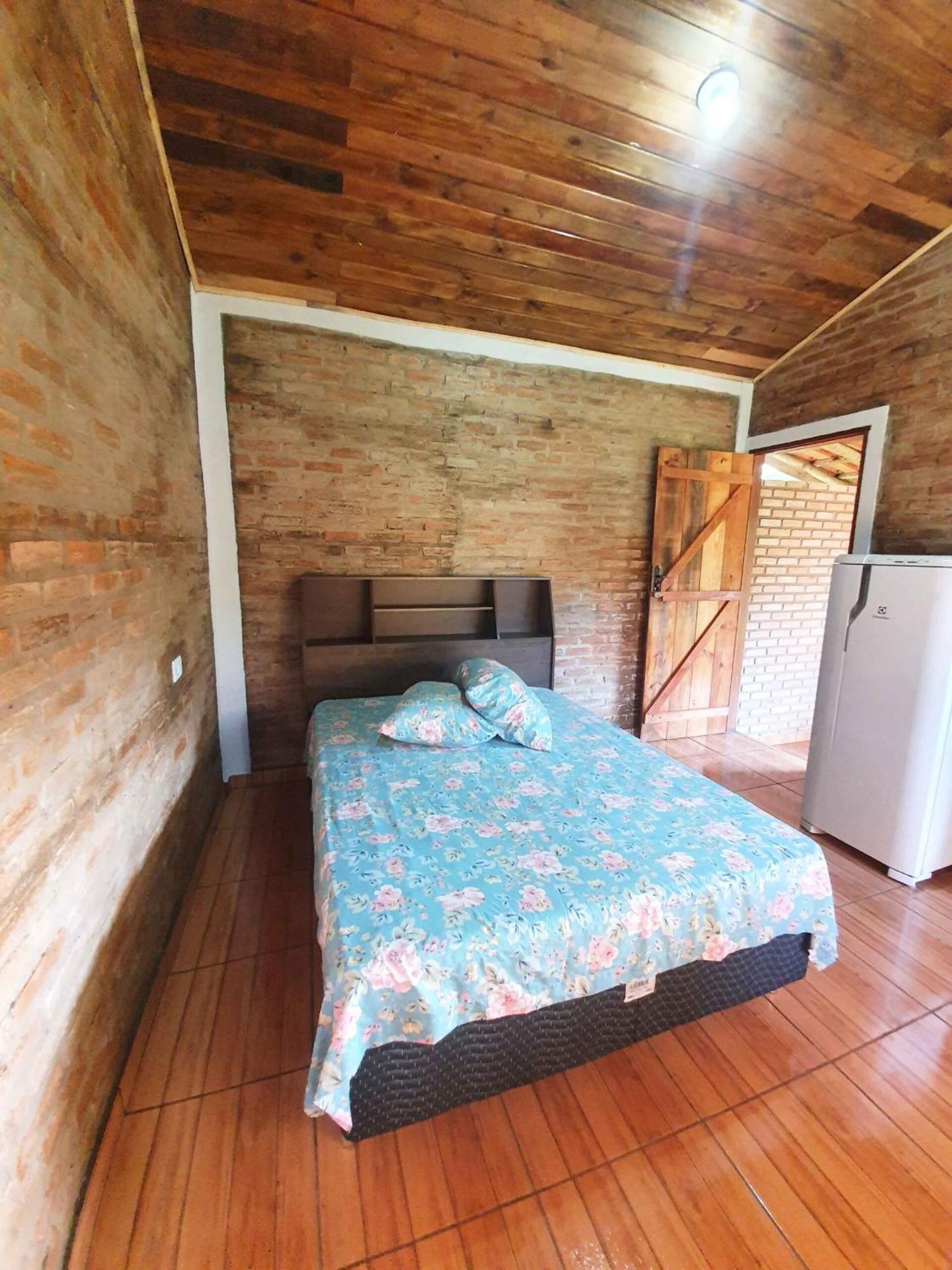 Chale E Camping Elementais เซาโตเมตัสเลตราส ภายนอก รูปภาพ